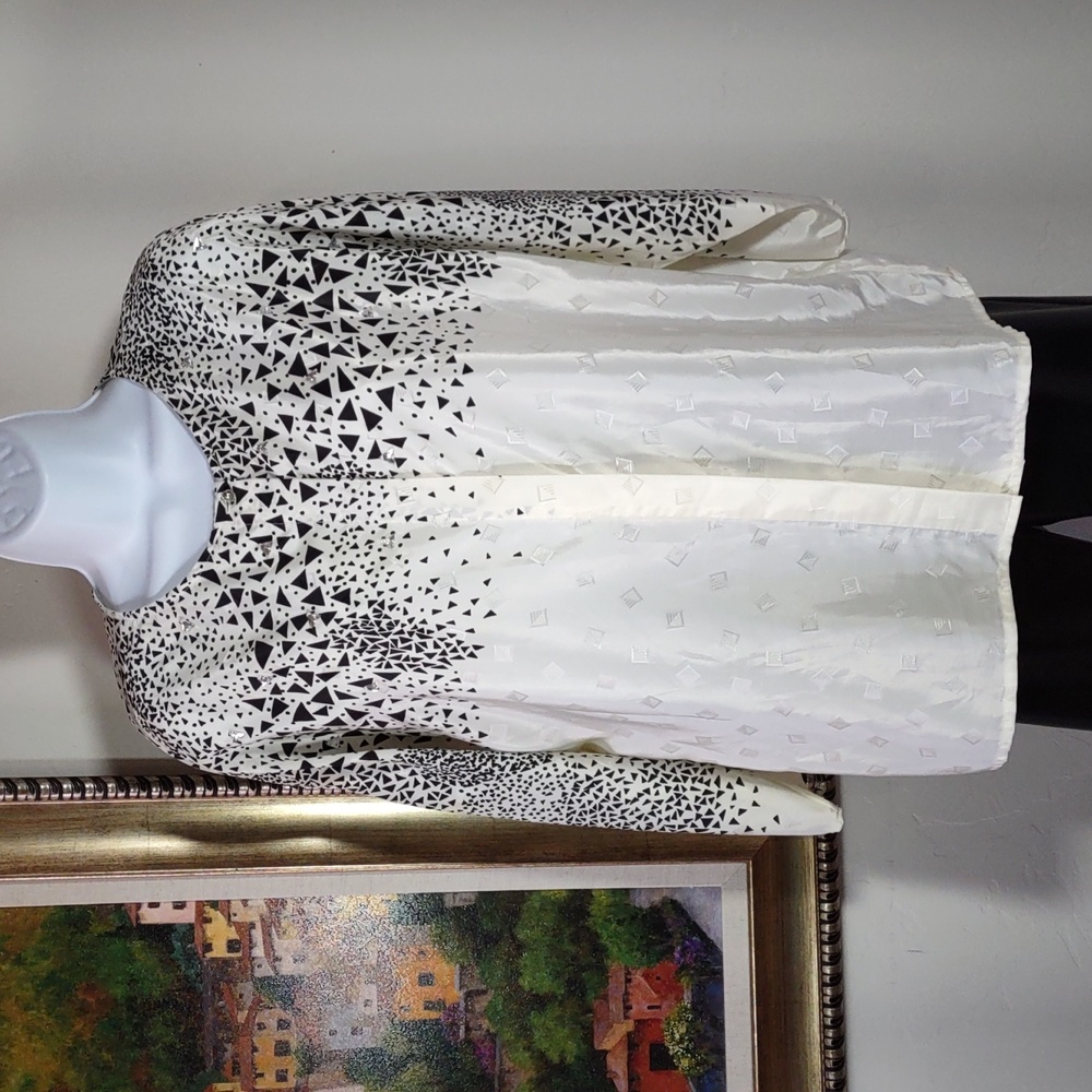 Personal Silky Polyester Jaquard Blouse